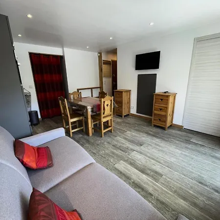 Oisans - Pour 4 Entierement Renove Aux Pieds Au Coeur Des Menuires Mae-5514 Apartment Saint-Martin-de-Belleville